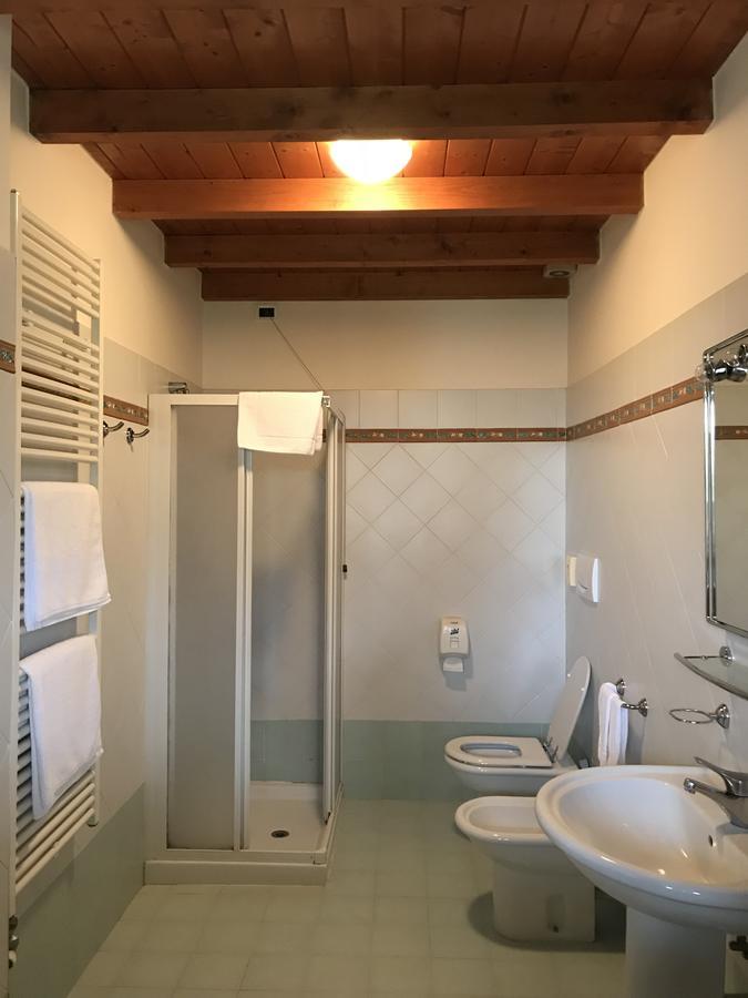 Locanda Casanova Басано дел Грапа Екстериор снимка